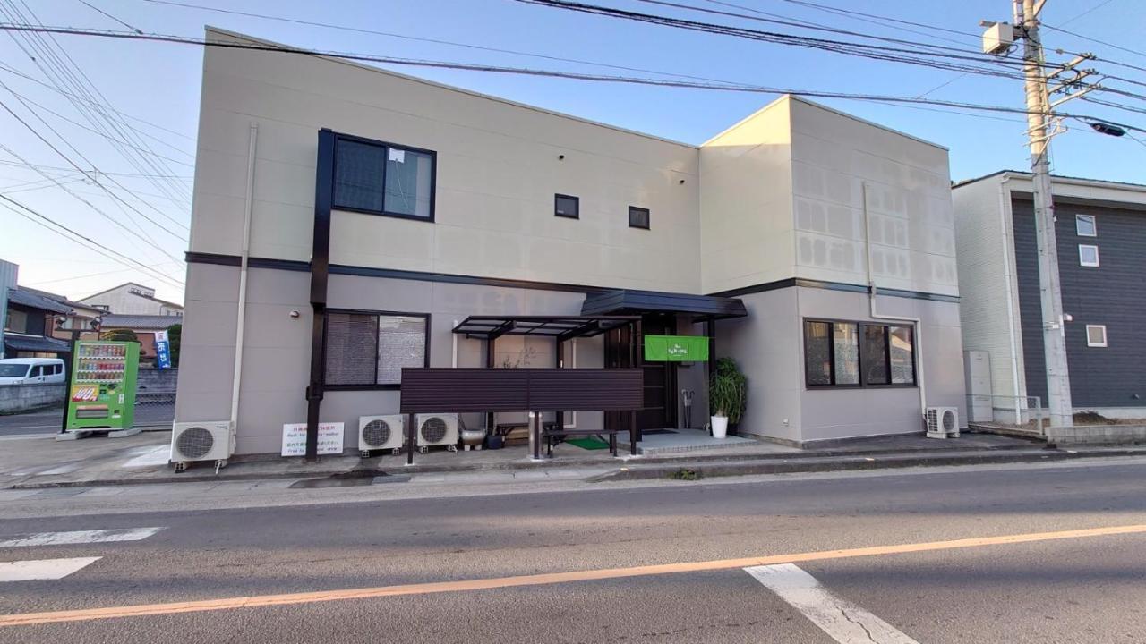 宿 Inn Tek-Tek Sanuki  Exterior photo